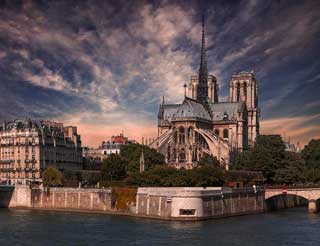 Собор Парижской Богоматери откроют для посетителей через два года